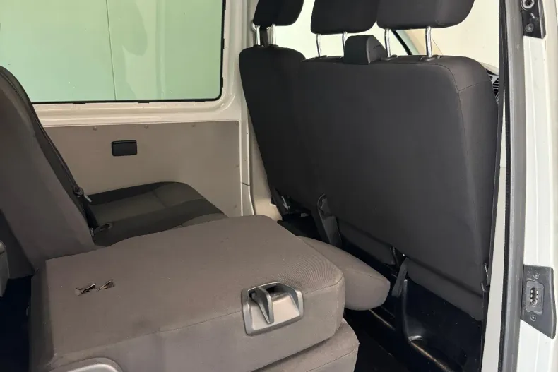 Volkswagen Transporter din 2019 cu 173.000 km - oferta VOL103515 - foto 21