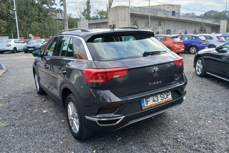 Volkswagen T-Roc din 2021 cu 130.875 km - oferta VOL103520 - foto 3
