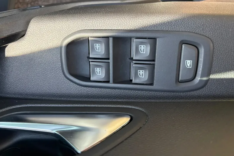 Dacia Duster din 2020 cu 134.944 km - oferta DAC103526 - foto 11