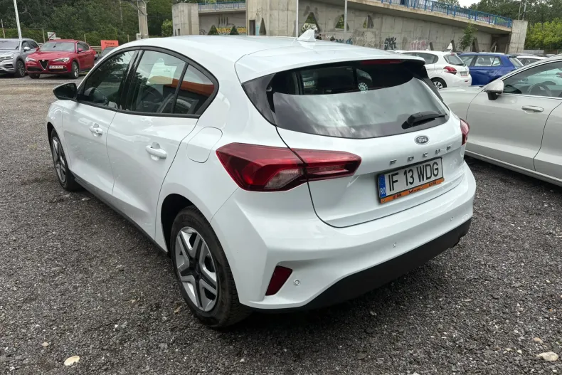 Ford Focus din 2022 cu 112.621 km - oferta FOR103529 - foto 4
