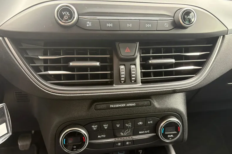 Ford Focus din 2022 cu 112.621 km - oferta FOR103529 - foto 8