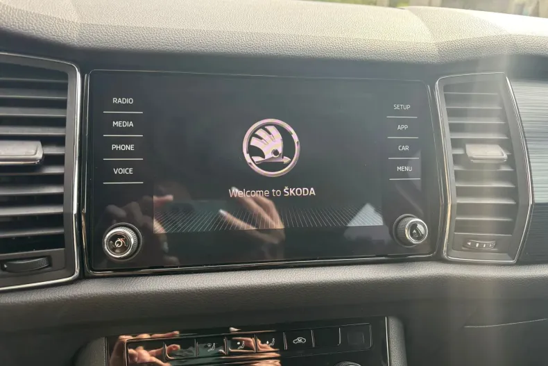 Skoda Kodiaq din 2019 cu 83.354 km - oferta SKO103534 - foto 8