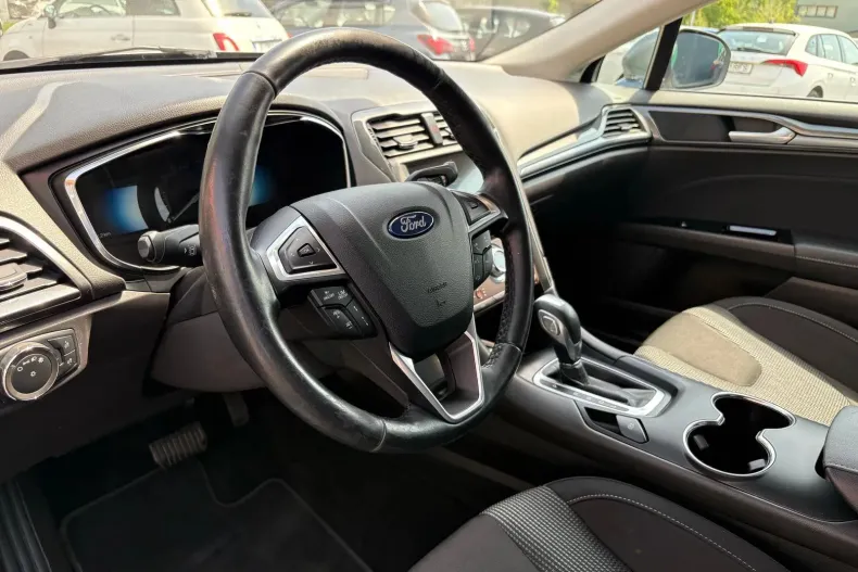 Ford Mondeo din 2020 cu 100.702 km - oferta FOR103540 - foto 6