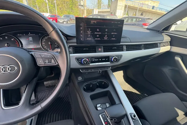 Audi A4 din 2021 cu 75.416 km - oferta AUD103541 - foto 13