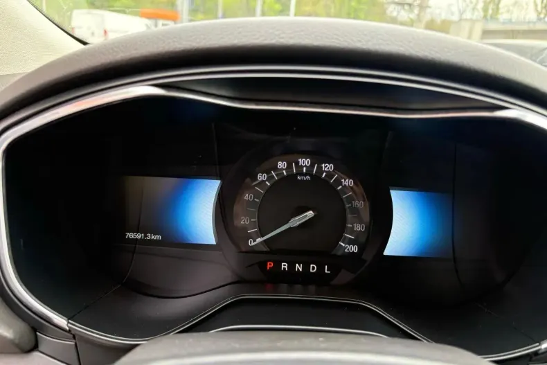 Ford Mondeo din 2021 cu 76.591 km - oferta FOR103542 - foto 5