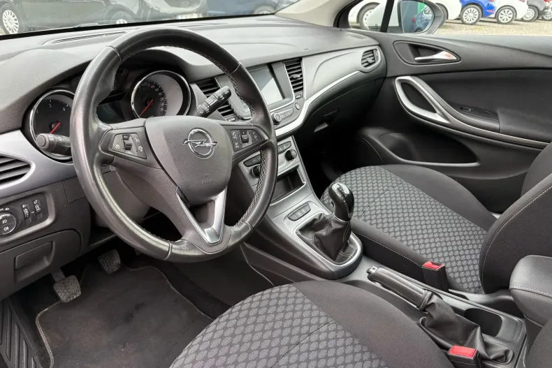 Opel Astra din 2019 cu 80.156 km - oferta OPE103545 - foto 8