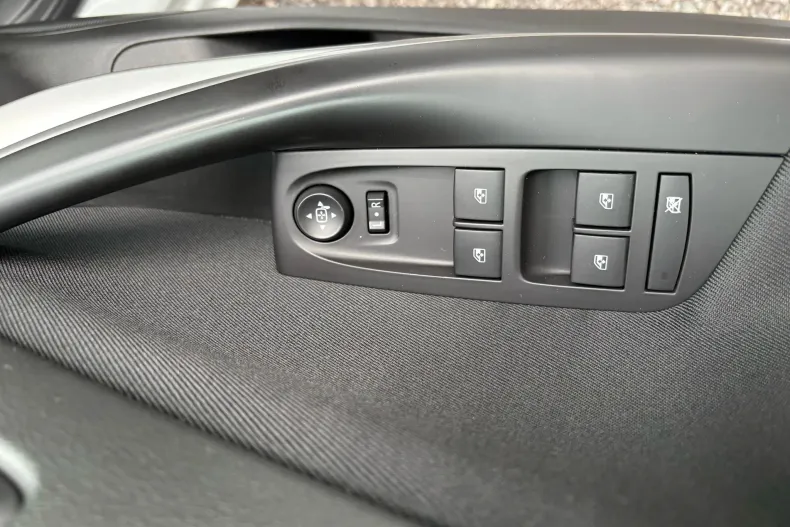 Opel Astra din 2019 cu 80.156 km - oferta OPE103545 - foto 9