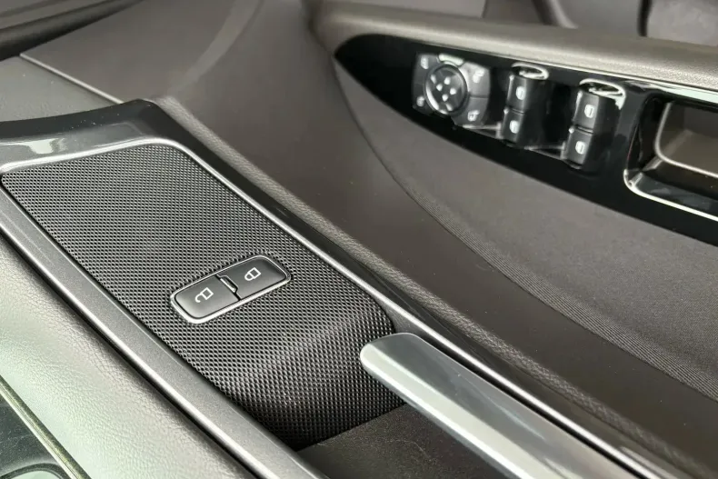 Ford Mondeo din 2020 cu 87.760 km - oferta FOR103546 - foto 10