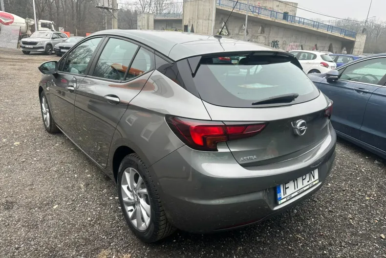 Opel Astra din 2020 cu 79.204 km - oferta OPE103551 - foto 4