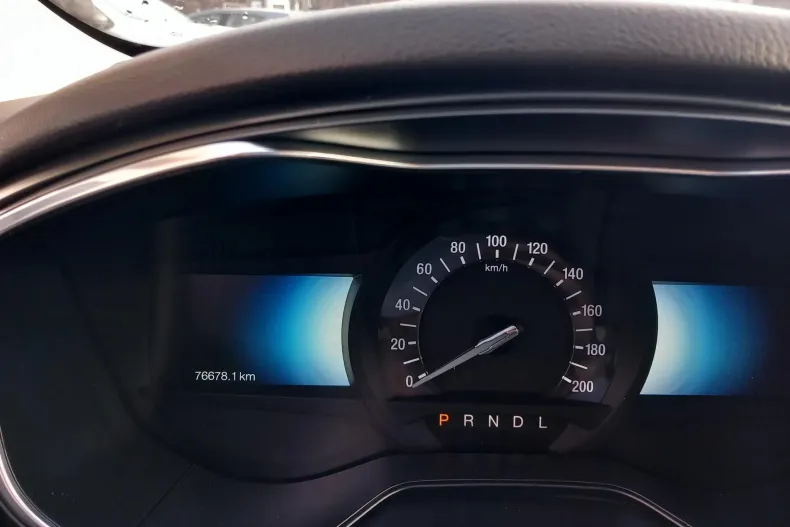 Ford Mondeo din 2021 cu 76.678 km - oferta FOR103554 - foto 6