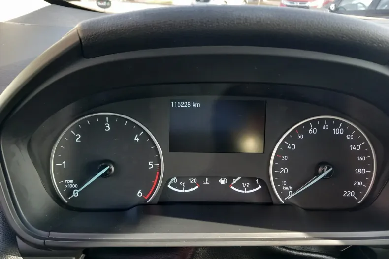 Ford EcoSport din 2019 cu 115.228 km - oferta FOR103558 - foto 6