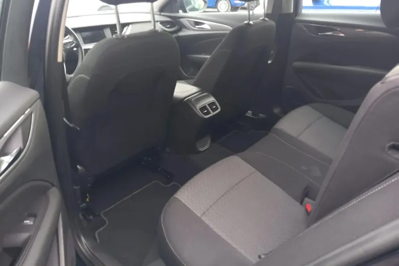 Opel Insignia din 2019 cu 93.513 km - oferta OPE103559 - foto 5