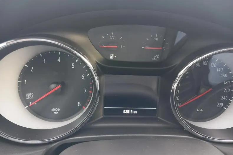 Opel Insignia din 2019 cu 93.513 km - oferta OPE103559 - foto 7