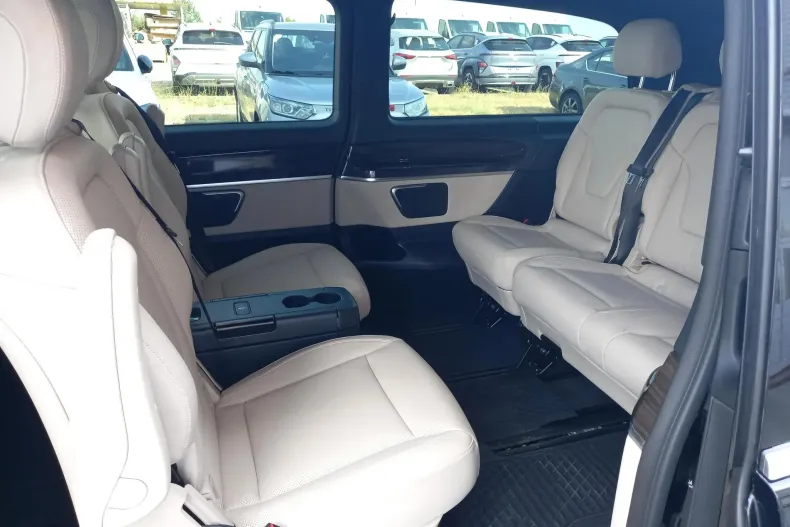 Mercedes-Benz V din 2023 cu 29.977 km - oferta MER103580 - foto 12