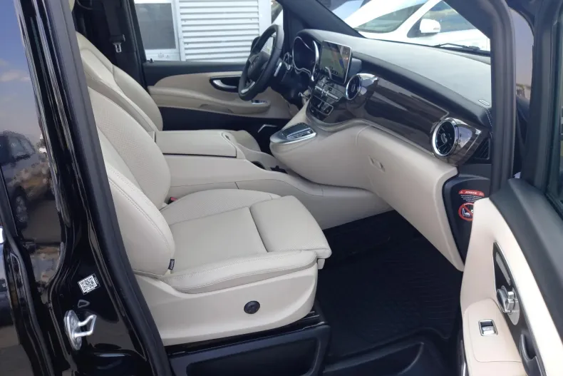 Mercedes-Benz V din 2023 cu 29.977 km - oferta MER103580 - foto 14