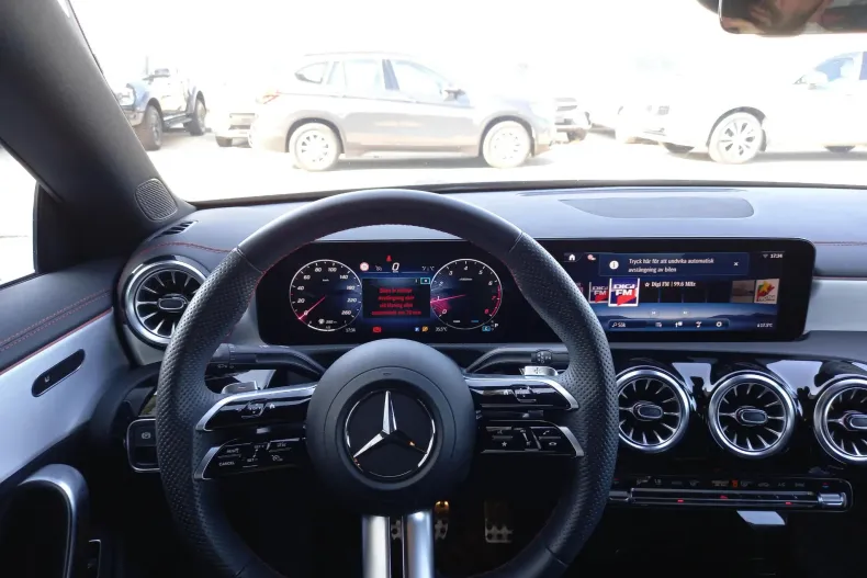 Mercedes-Benz CLA din 2023 cu 18.524 km - oferta MER103581 - foto 17