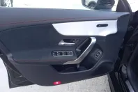 Mercedes-Benz CLA din 2023 cu 18.524 km - oferta MER103581 - foto 19