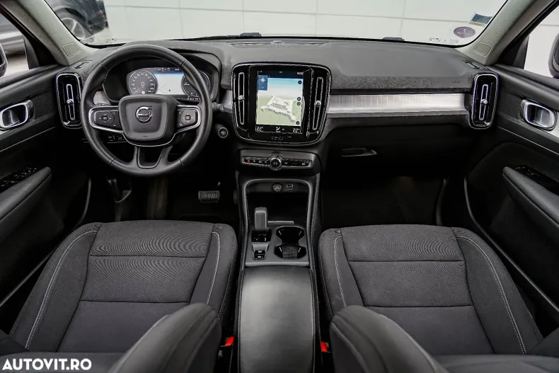 Volvo XC40 din 2022 cu 179.600 km - oferta VOL103600 - foto 7