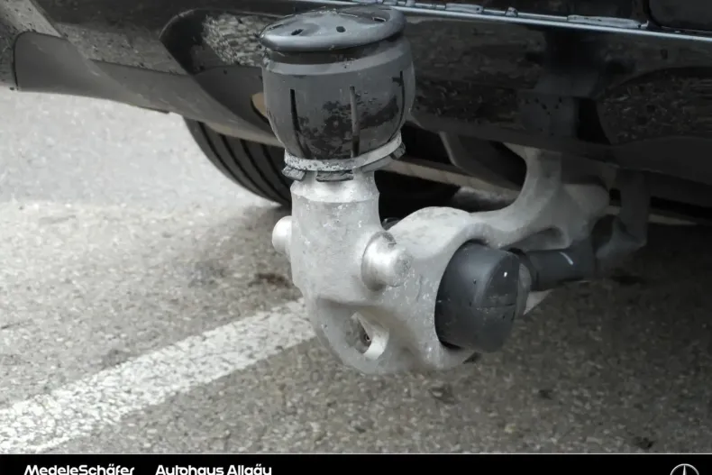 Mercedes-Benz GLC 220 din 2025 cu 9.939 km - oferta MER103612 - foto 14