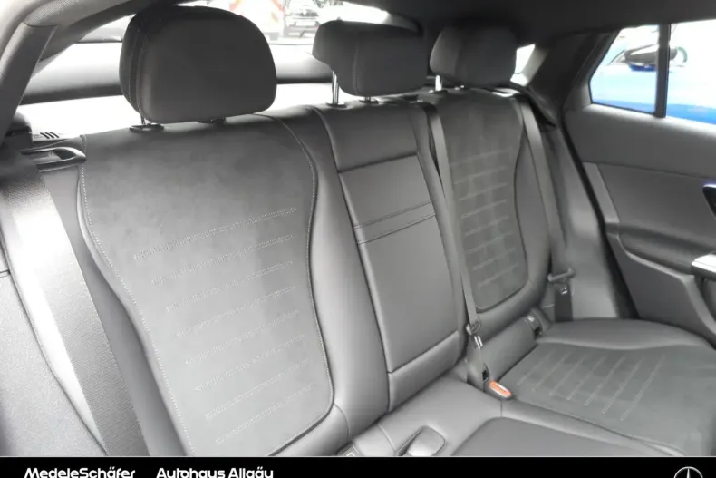 Mercedes-Benz GLC 220 din 2025 cu 9.939 km - oferta MER103612 - foto 24