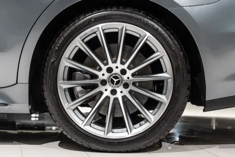 Mercedes-Benz S 580 din 2022 cu 73.543 km - oferta MER103614 - foto 27