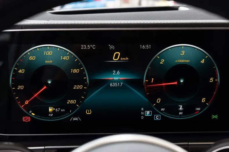 Mercedes-Benz GLE 400 din 2022 cu 63.517 km - oferta MER103617 - foto 22