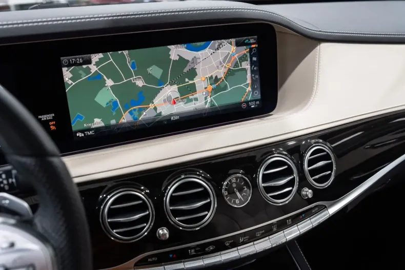 Mercedes-Benz S 560 din 2020 cu 43.347 km - oferta MER103619 - foto 20