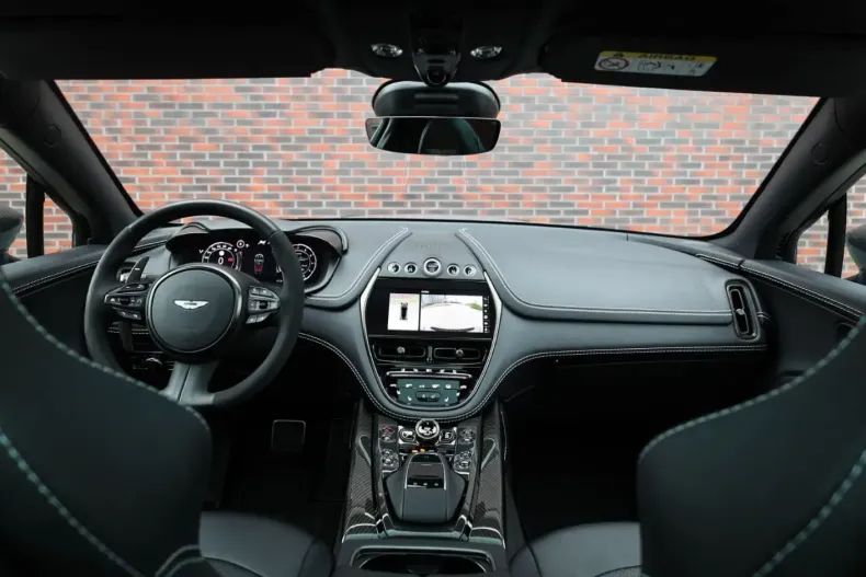 Aston Martin DBX din 2023 cu 21.314 km - oferta AST103630 - foto 3