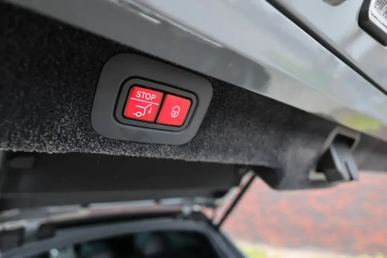 Aston Martin DBX din 2023 cu 21.314 km - oferta AST103630 - foto 23