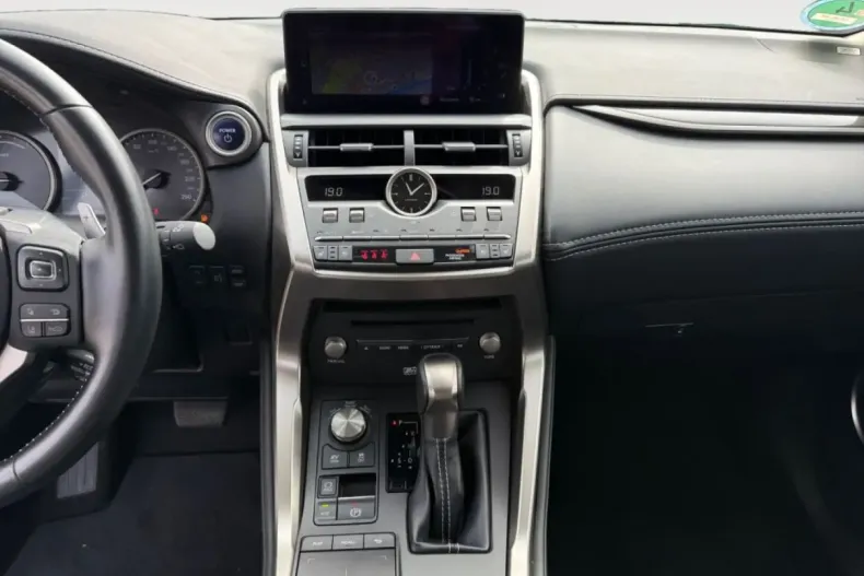 Lexus NX 300 din 2021 cu 55.000 km - oferta LEX103636 - foto 12