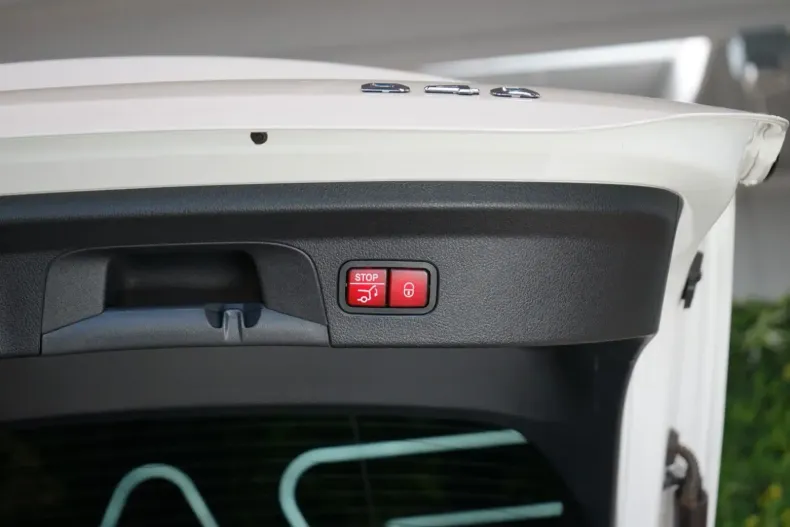 Mercedes-Benz GLE 400 din 2020 cu 66.482 km - oferta MER103646 - foto 18