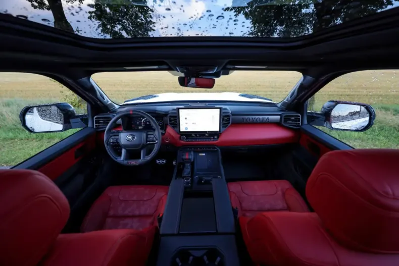 Toyota Tundra din 2025 cu 50 km - oferta TOY103651 - foto 7