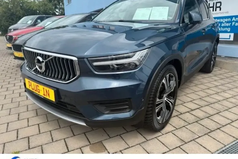 Volvo XC40 din 2020 cu 52.151 km - oferta VOL103656 - foto 2