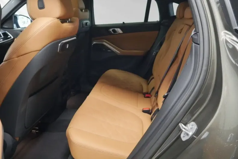 BMW X6 M60 din 2024 cu 11.200 km - oferta BMW103662 - foto 7