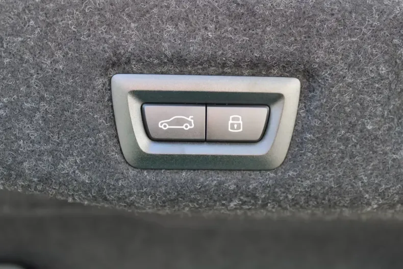 BMW 520 din 2025 cu 5 km - oferta BMW103668 - foto 7