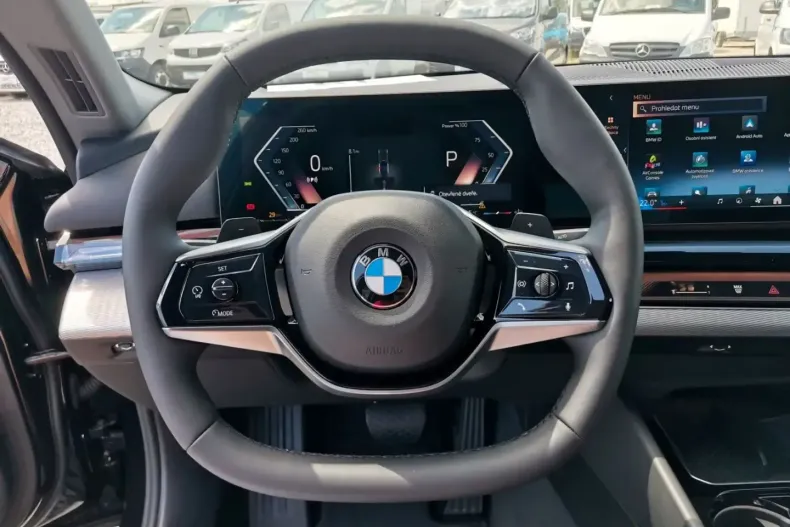 BMW 520 din 2025 cu 5 km - oferta BMW103669 - foto 9