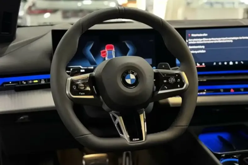 BMW 520 din 2025 cu 5 km - oferta BMW103671 - foto 6