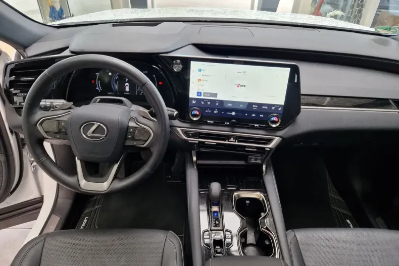 Lexus RX 450 din 2025 cu 10.277 km - oferta LEX103684 - foto 13