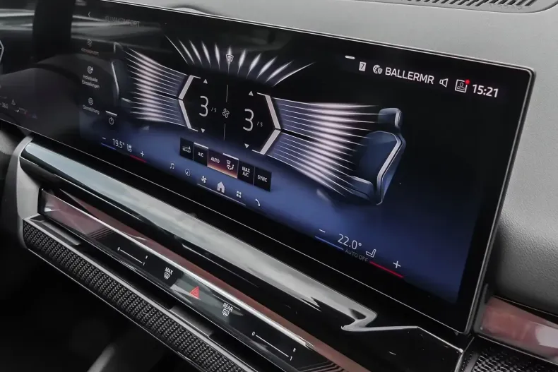 BMW 520 din 2025 cu 10 km - oferta BMW103691 - foto 9