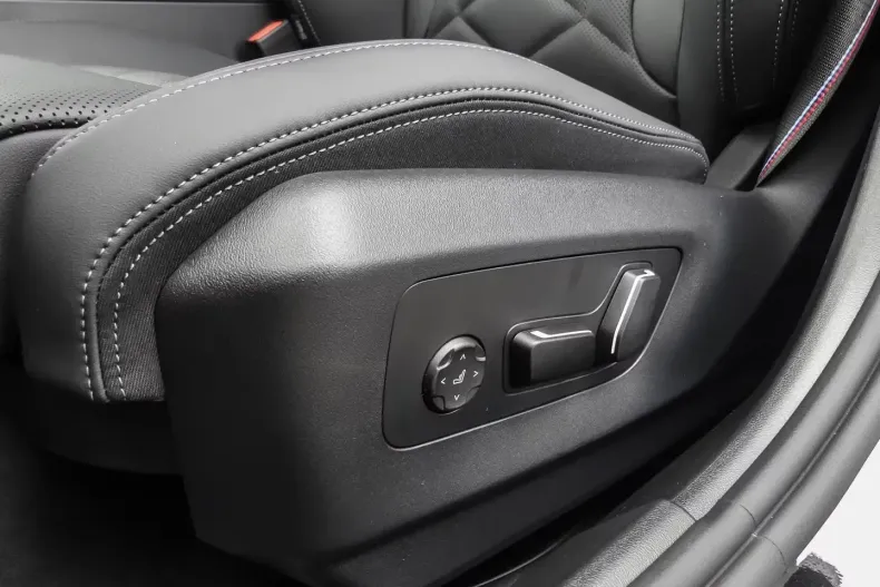 BMW 520 din 2025 cu 10 km - oferta BMW103691 - foto 13