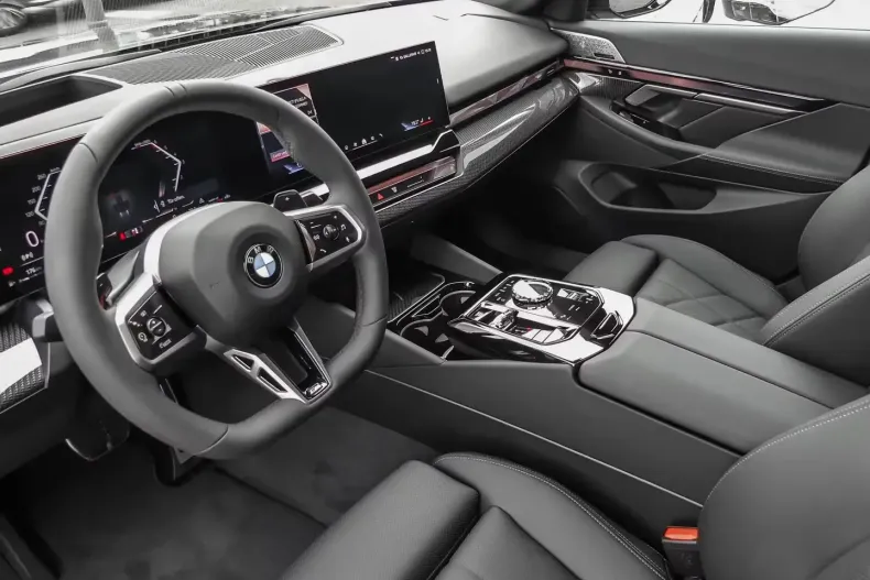 BMW 520 din 2025 cu 10 km - oferta BMW103691 - foto 18