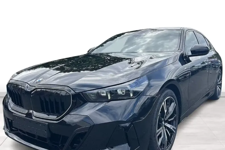 BMW 520 din 2025 cu 10 km - oferta BMW103698 - foto 1