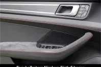 Porsche Panamera din 2022 cu 53.600 km - oferta POR103706 - foto 25