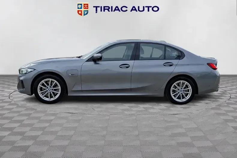 BMW Seria 3 din 2022 cu 129.945 km - oferta BMW103721 - foto 3