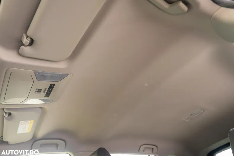 Toyota RAV4 din 2021 cu 123.900 km - oferta TOY103745 - foto 18