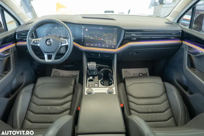Volkswagen Touareg din 2019 cu 148.502 km - oferta VOL103779 - foto 7