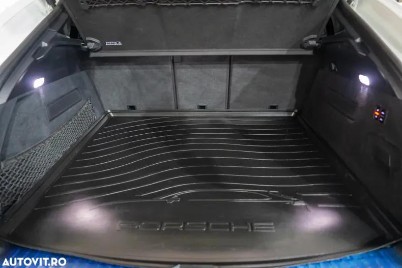 Porsche Cayenne Coupe din 2020 cu 87.057 km - oferta POR103799 - foto 24