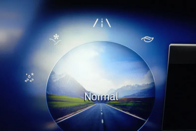 Ford Kuga din 2022 cu 85.659 km - oferta FOR103812 - foto 26