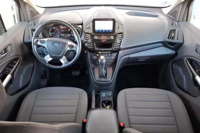 Ford Tourneo Connect din 2019 cu 146.898 km - oferta FOR103813 - foto 10