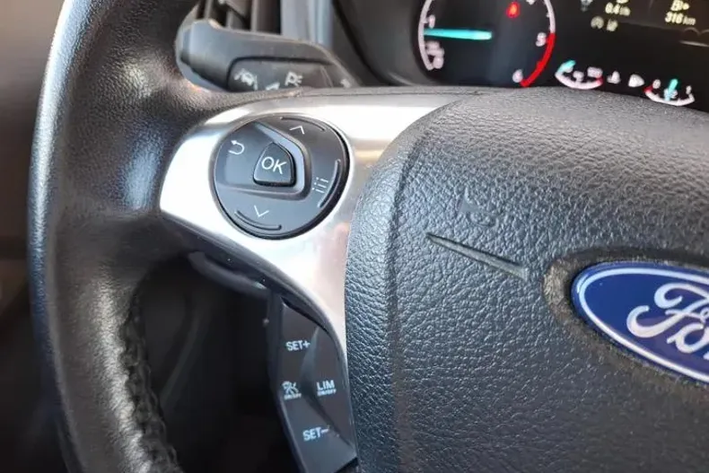 Ford Tourneo Connect din 2019 cu 146.898 km - oferta FOR103813 - foto 27